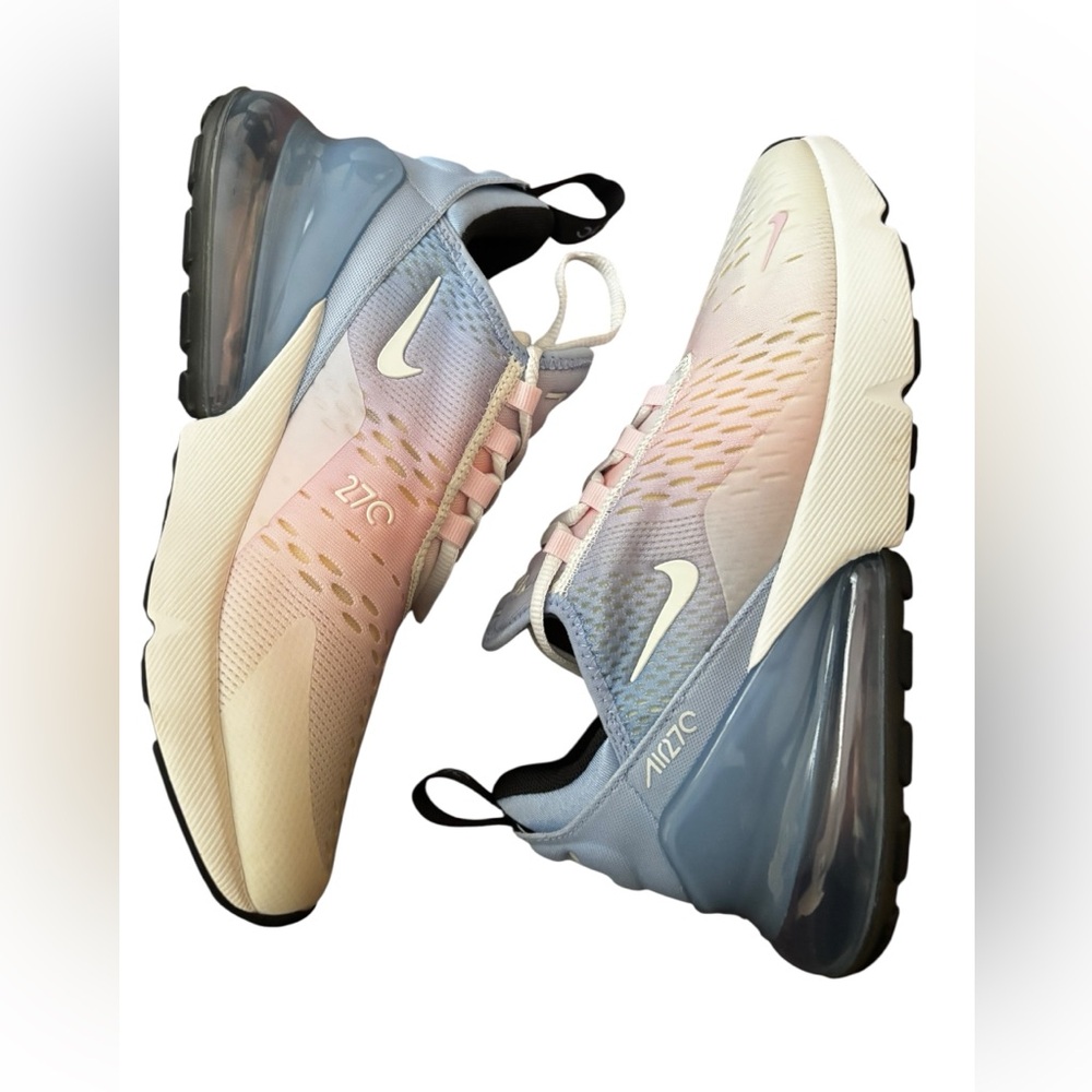Nike Air Max 270 Women’s Sneakers in Size 7.5 - Picture 5 of 10